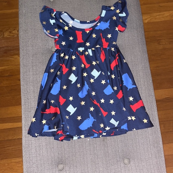 Dot Dot Smile Americana dress size 12-24 months - Picture 2 of 5